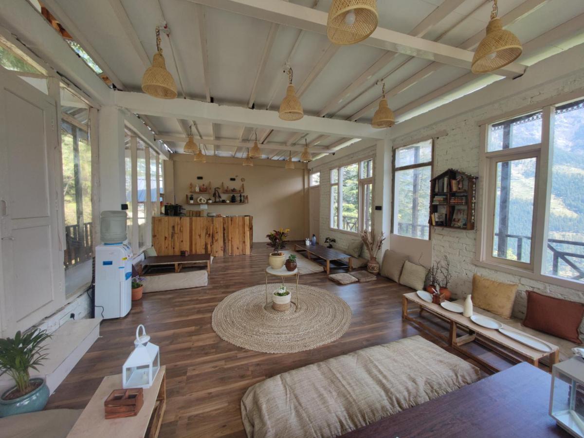 Freebird Nest 2 Stays & Cafe Jibhi ภายนอก รูปภาพ