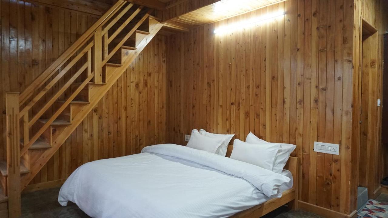 Freebird Nest 2 Stays & Cafe Jibhi ภายนอก รูปภาพ