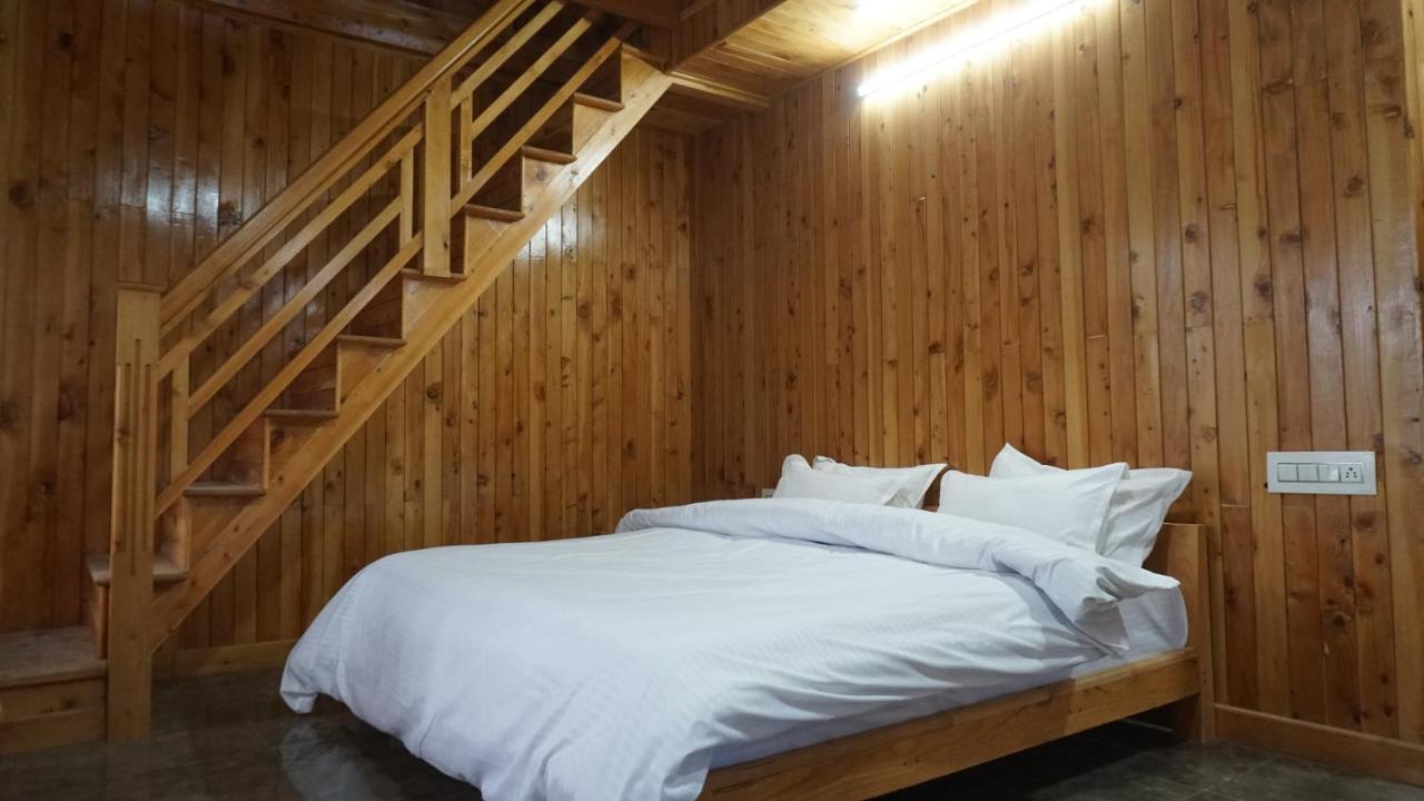 Freebird Nest 2 Stays & Cafe Jibhi ภายนอก รูปภาพ