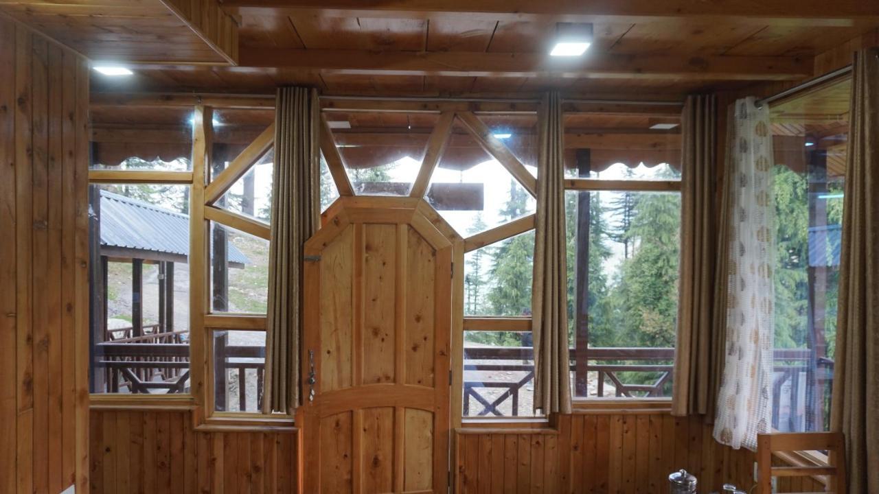 Freebird Nest 2 Stays & Cafe Jibhi ภายนอก รูปภาพ